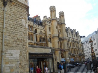 shopul de la iesire