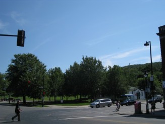 Montreal - alta intrare in Parcul Mont Royal