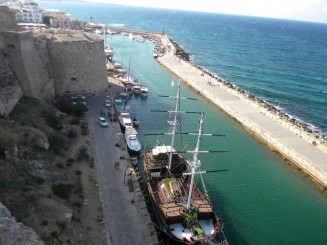 Castelul şi portul Kyrenia - Republica Turcă a Ciprului de Nord