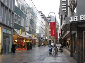 Strada comerciala centru Koln