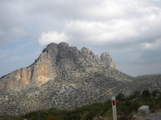 Castelul Buffavento şi Munţii Beşparmak - Republica Turcă a Ciprului de Nord