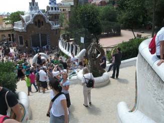 Barcelona-Parc Guell, lume multa