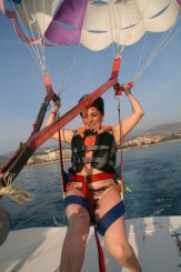 Paraşute şi paraşutiste - Konakli (Turcia)