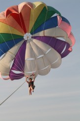 Paraşute şi paraşutiste - Konakli (Turcia)
