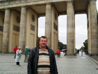 Poarta Brandenburg (Brandenburger Tor) - Berlin