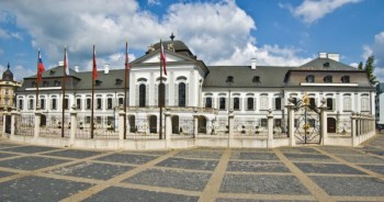 Palatul Grassalkovich din Bratislava, azi resedinta presedintelui slovac 