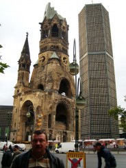 Biserica Memoriala Kaiser Wilhelm -Berlin