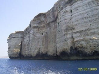 Golden Bay - Manikata (Malta)
