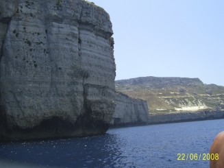 Golden Bay - Manikata (Malta)