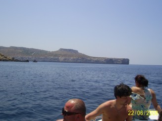 Golden Bay - Manikata (Malta)