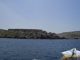 Golden Bay - Manikata (Malta)