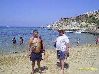 Golden Bay - Manikata (Malta)