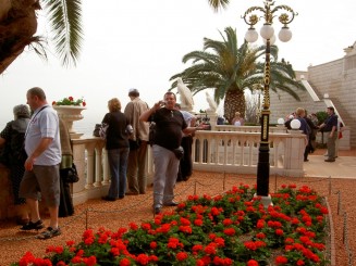 Grădinile Bahai şi panorama oraşului Haifa - Israel