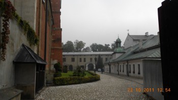 Biserica Sf.Petru si Pavel; Biserica Sf. Andrei