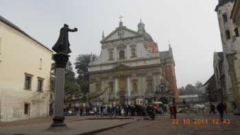 Biserica Sf.Apostoli Petru si Pavel