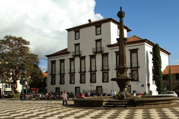 Funchal - Praca do Municipio