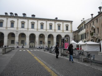 Piazza Duomo6-6-6