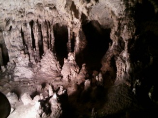 Grupari de stalactite ...mezozoice.
