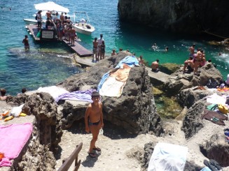 La Grotta Bar
