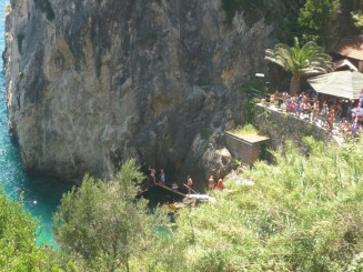 La Grotta Bar