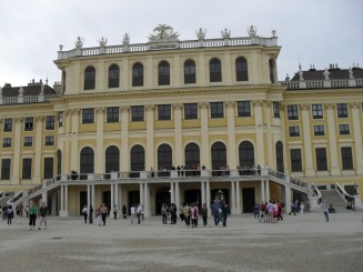 Viena un oras mirific