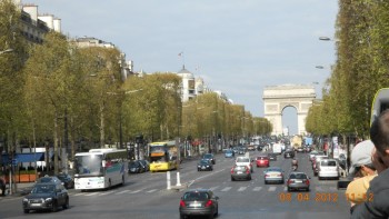B.Champs Elysees