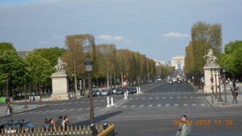 B.Champs Elysees