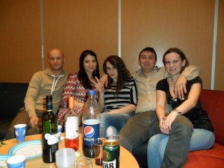 Prin cluburi, la schi, la gratare