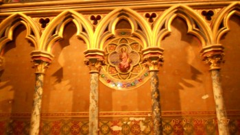 Capela Saint Chapelle-parter