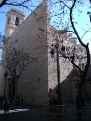 Valencia Centrul Istoric-biserica cu aspect gotic la exterior