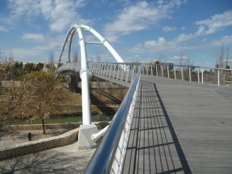 Bio Parc Valencia-Podul de peste Parcul Cabecera
