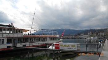 Lucerna - lacul lebedelor