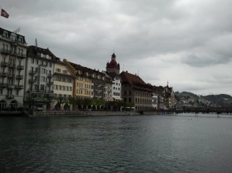 Lucerna - lacul lebedelor