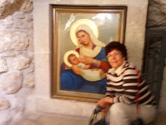 Icoana cu alaptarea pruncului si urma ca am trecut si eu pe acolo
