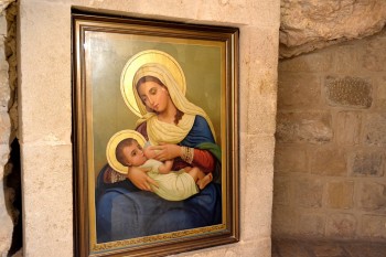 Icoana cu alaptarea pruncului