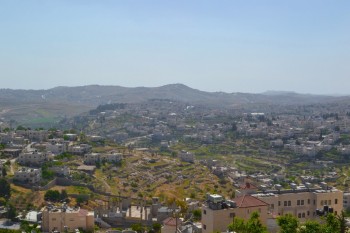 panorama in drum spre Bathanya