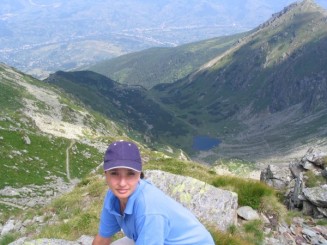 Lacul Iezer, in forma Romaniei