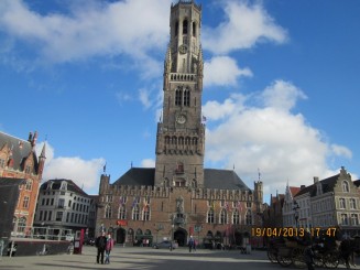 Turnul Belfort-88m,47 clopote