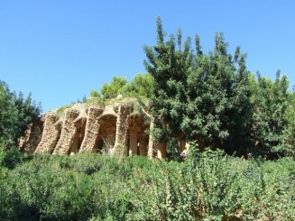Grădina fantezistă a Barcelonei - Parcul Güell