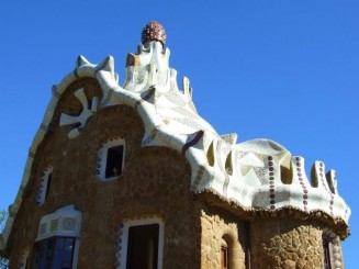 Grădina fantezistă a Barcelonei - Parcul Güell