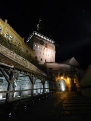Cetatea vazuta pe timp de noapte - Sighisoara
