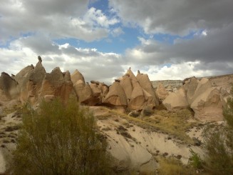 Orasul subteran, valea Porumbeilor, Uchisar, Goreme