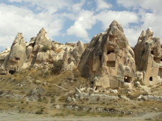 Orasul subteran, valea Porumbeilor, Uchisar, Goreme