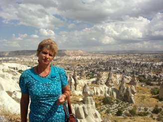 Orasul subteran, valea Porumbeilor, Uchisar, Goreme