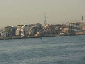 portul Bari vazut de pe farybooat-ul Jadrolina, dimineata