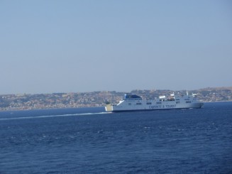 vedere din stramtoarea Messina