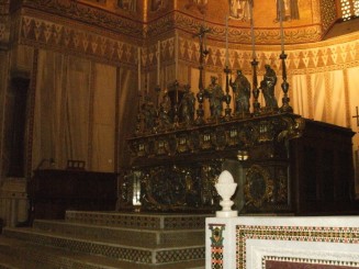Contributia catolicilor la basilica din Moreale