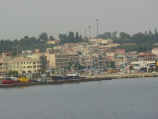 portul Corfu de pe mare