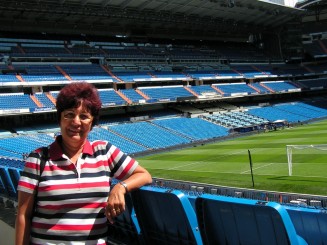 Santiago Bernabeu interior stadion