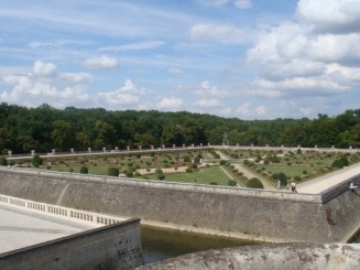 Castelele de pe Valea Loarei ...unde istoria ramane in picioare si arta e la ea acasa